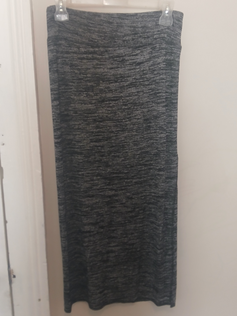 Wilfred Free Shields Side Slit Maxi Skirt